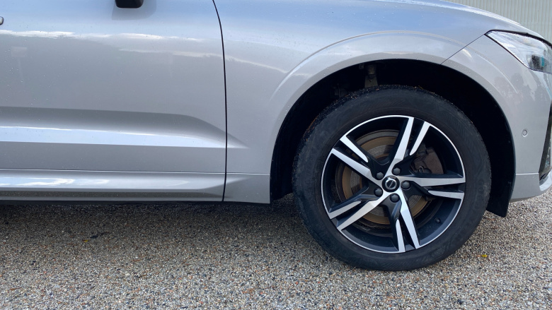 Volvo Xc60 2.0 T6 Recharge PHEV R DESIGN 5dr AWD Auto Estate